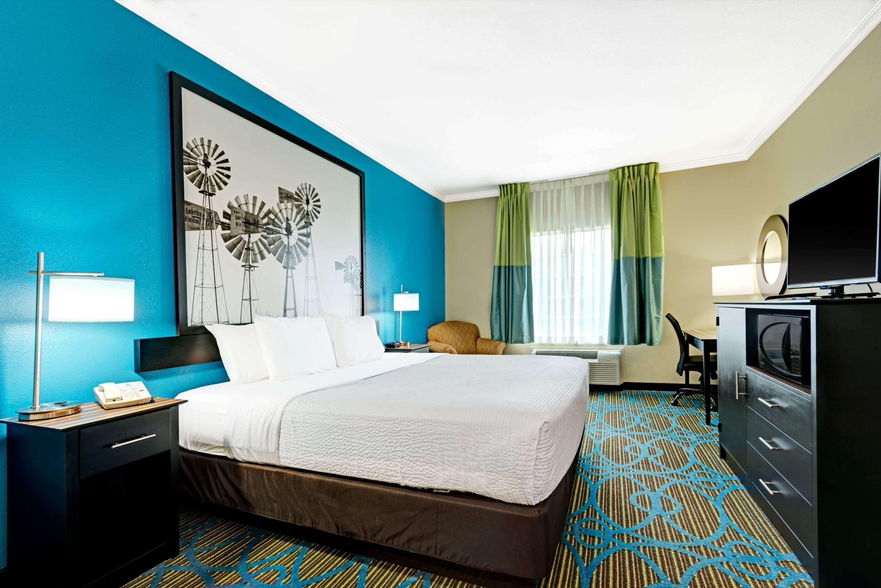 Hotel Super 8 By Wyndham San Antonio/Alamodome Area Exteriér fotografie